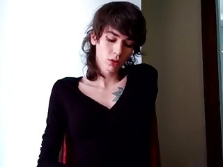 Amateur Hot Skinny Sissy on Webcam