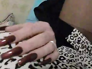 Vid with my long nails on request