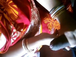 18歳 Indian Beautiful housewife homemade sex with bf clear audio